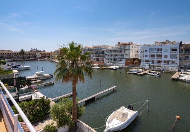 Casa adossada en Empuriabrava - LV40 PORT EMPORDA