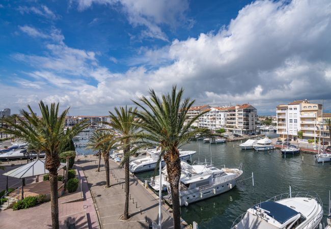 Apartament en Empuriabrava - ILA04